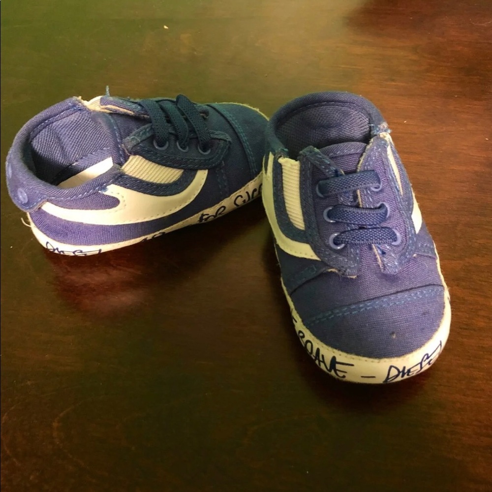 Diesel infant shoes